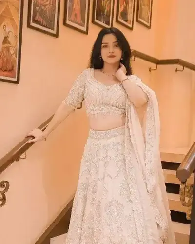 Escort Kumbhraj